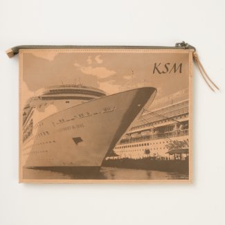 Enchanting Bow Monogrammed Leather Travel Pouch