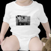 Engine 5427 t-shirts