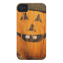 Espantapájaros sonriente de la calabaza de Hallowe iPhone 4 Coberturas