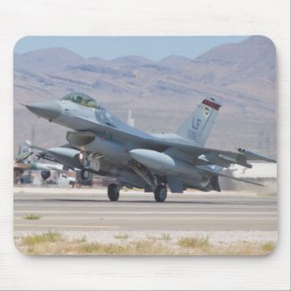 F-16C Fighting Falcon LF AF 97 113 Landing pad Mousepads