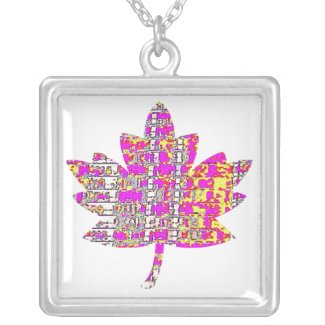 FAMOUS Canadian Maple Leaf necklace