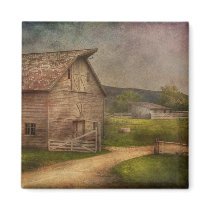 Farm - Barn - The old gray barn Magnets