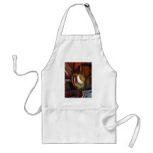 Farmer's Staw Hats Aprons