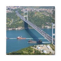 Fatih Sultan Mehmet Bridge over the Bosphorus, Magnet