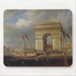 Fete de la Fraternite at the Arc de Triomphe Mousepad