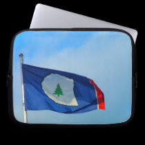 Flag of Warren County laptop sleeves