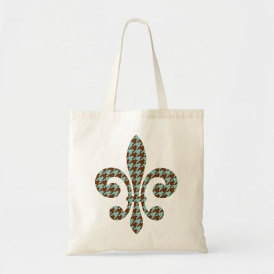 graphic fleur de lis houndstooth design tote in briwn and robins egg blue