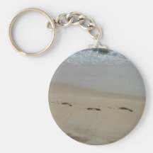 Footprints in the sand Keychain