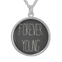 forever, young, vintage, quote, music, cool, customize, forever young, folk, motivationnal, quotations, custom, nostalgia, funny, inspire, geek, oldies, youth, necklace, Colar com design gráfico personalizado