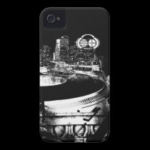 Four4ths :: iPhone 4/4S Case  "Turntable City" casemate cases