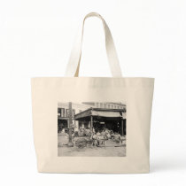 French Market, New Orleans, 1910 Tote Bags