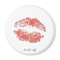 FRIDGE KISS magnets by brainbooster FRIDGE KISS magnets