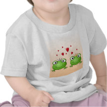 Frog Prince and Frog Princess, with hearts. T Shirt