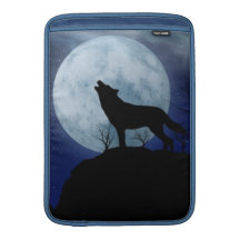 Full Moon Wolf MacBook Sleeves