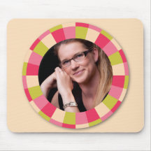 Fun Circle frame - pink leaf on light yellow Mousepad