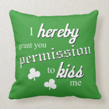 Funny St Patricks day kiss me irish