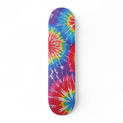 g0745fji-TieDye Skateboard by pattyb578