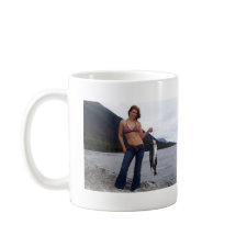 Gal Holding Pink Salmon Stringer Mug mug