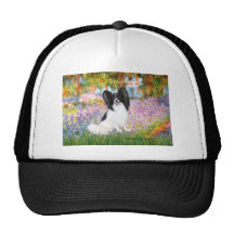 Garden - Papillon 1 Trucker Hat
