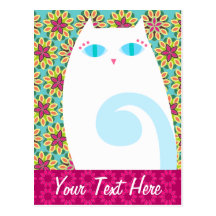 Gatito blanco bonito en floral - postal de encargo