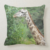 Giraffe throwpillow