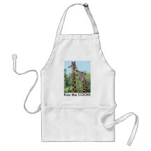 Giraffe Apron: Kiss the COOK!