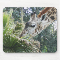 Giraffe at Lunch mousepads