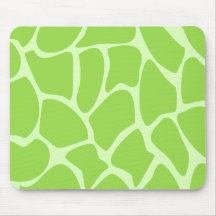 Giraffe Print Pattern in Lime Green. Mousepad