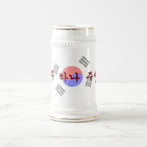 "Give me a beer" (Maekju hana juseyo) with flag mugs