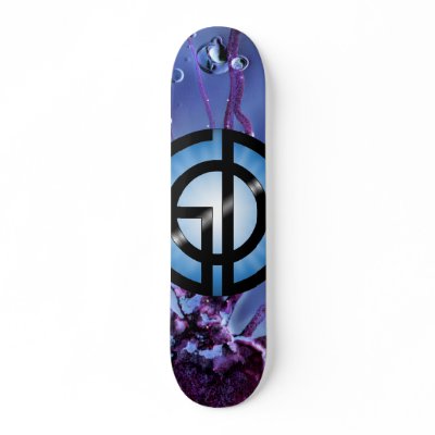 God - Skateboard by voncotu