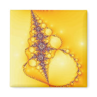 Gold seashell magnet