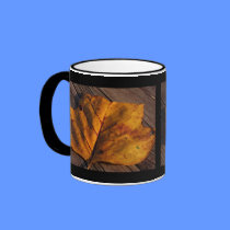 Golden mugs