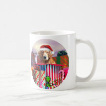 Golden Retriever Christmas Surprise mugs