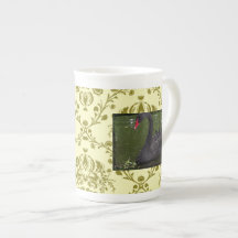 Gorgeous Black Swan on Water Porcelain Mug