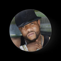 Gorilla Zoe Button - Press Pic buttons
