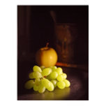 Grapes & Yellow Apple