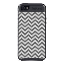 Gray Zigzag Chevron Skinit Cargo iPhone 5 Cover