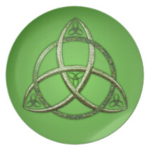 Green Celtic Trinity Knot Dinner Plate