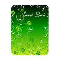 Green clovers and stars magnets
