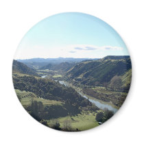 Green Lands magnets
