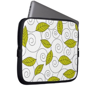 Green leaves and spiral pattern laptop computer sleeves