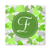 Green leaves pattern with "F" monogram magnets