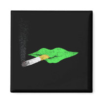 Green Lips Smoking Magnet