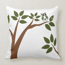 Green Love Owl In Tree Pillows