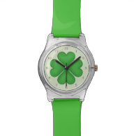 Green Shamrock Lucky Four leaf Clover Hearts Wrist Watch