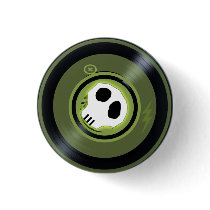 Green skull vinyl record Button