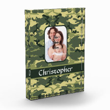 Green woodland camouflage award