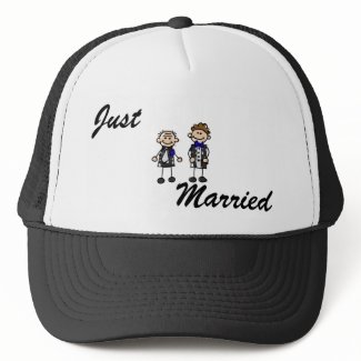 Grooms in Love hat