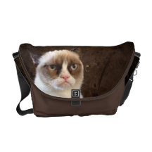 Grumpy Cat Classic Courier Bags