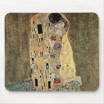 Gustav Klimt's The Kiss (circa 1908) Mouse Pad